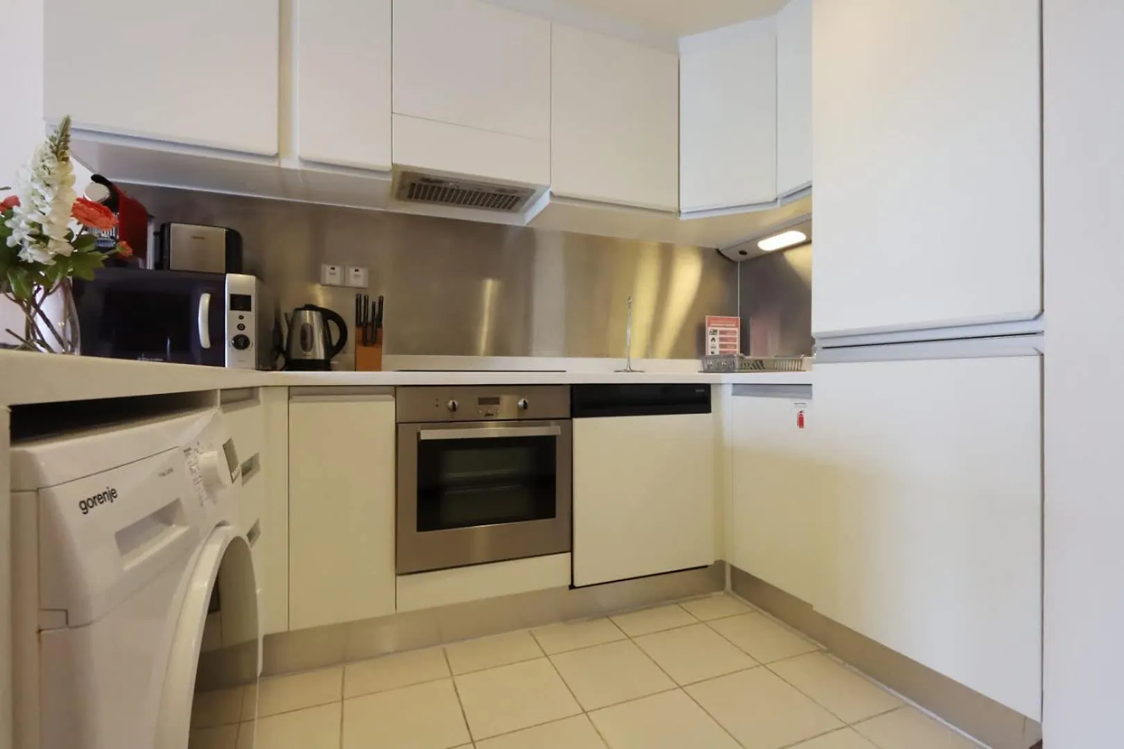 Livbnb-Exquisite Studio In Address Dubai Mall 0*,